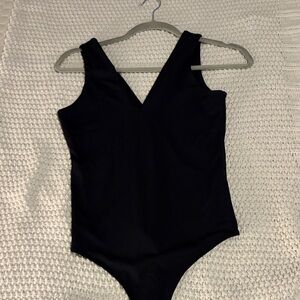 Abercrombie & Fitch Black V-Neck Sleeveless Bodysuit
